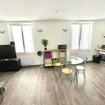 Le Dominicains Au Calme Aux Portes De La Place Stanislas Nancy